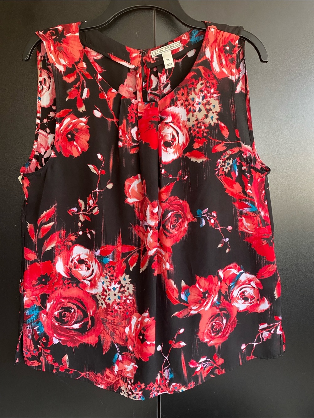Dana Buchman Black Sleeveless Tank with Red Floral Print